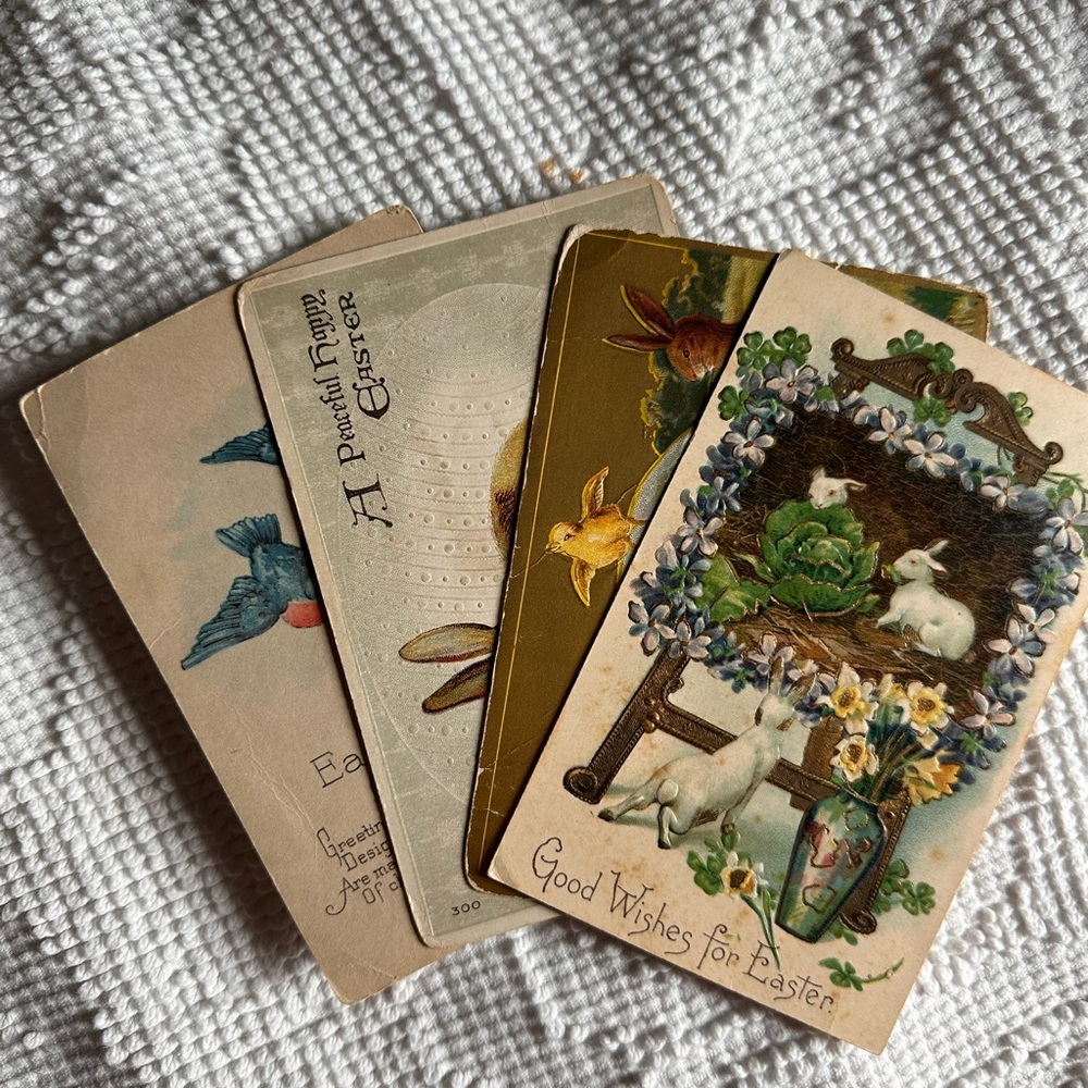 VTG Easter Holiday Bunny Cards